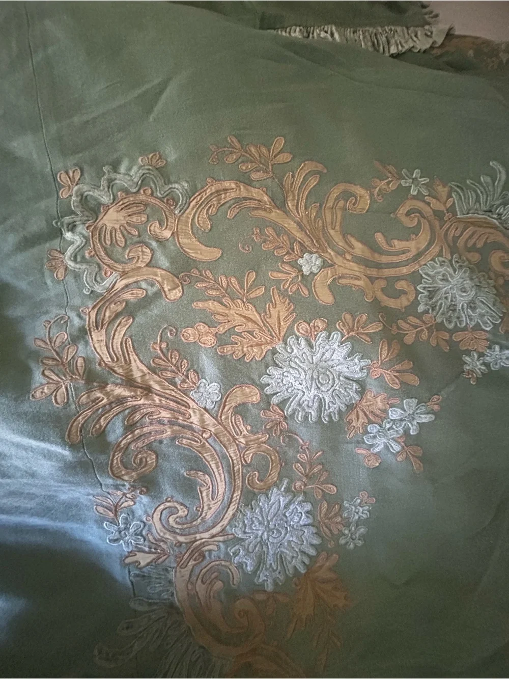 Vintage Henredon Green Embroidered Bedding Set Queen Size